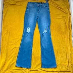 Women’s 9/29 Fashion Nova Mid Rise Distressed Bootcut Blue Jeans